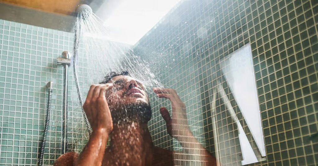 Is It Safe To Bathe With Cold Water In Winter? Experts Explain Benefits And Hidden Risks