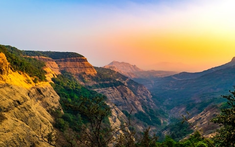 Punekars, Don’t Miss This! Top Scenic Destinations Perfect for a November Getaway