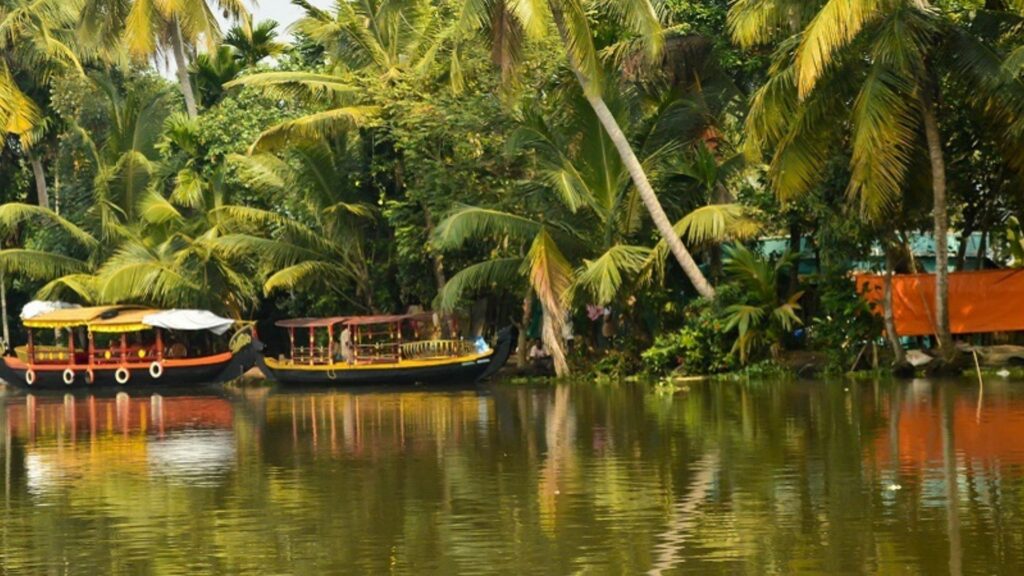 Which Place in India Is Popularly Called the ‘Amsterdam of India’?