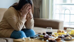 Why Stress Increases Hunger? Smart Ways To Stop ‘Stress Eating’