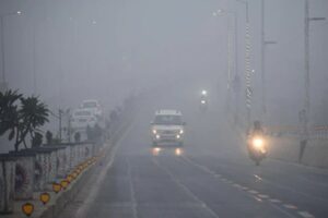 Driving In Dense Fog: Safety Tips Every Motorist Must Follow This Winter