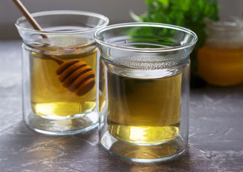 Why Honey-Lemon Warm Water Is a Winter Must-Have: From Cold Relief to Full-Body Benefits