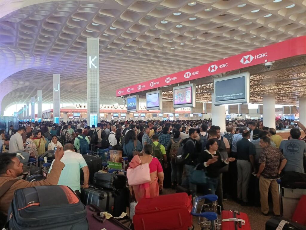 IndiGo Turmoil: Over 200 Flights Cancelled; Upto 10hrs delays impact Air Services! What is the Exact Reason?