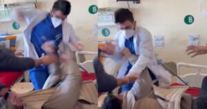 Doctor Brutally Beats, Verbally Abuses Patient on Hospital Bed, Viral Video Triggers Suspension and FIR