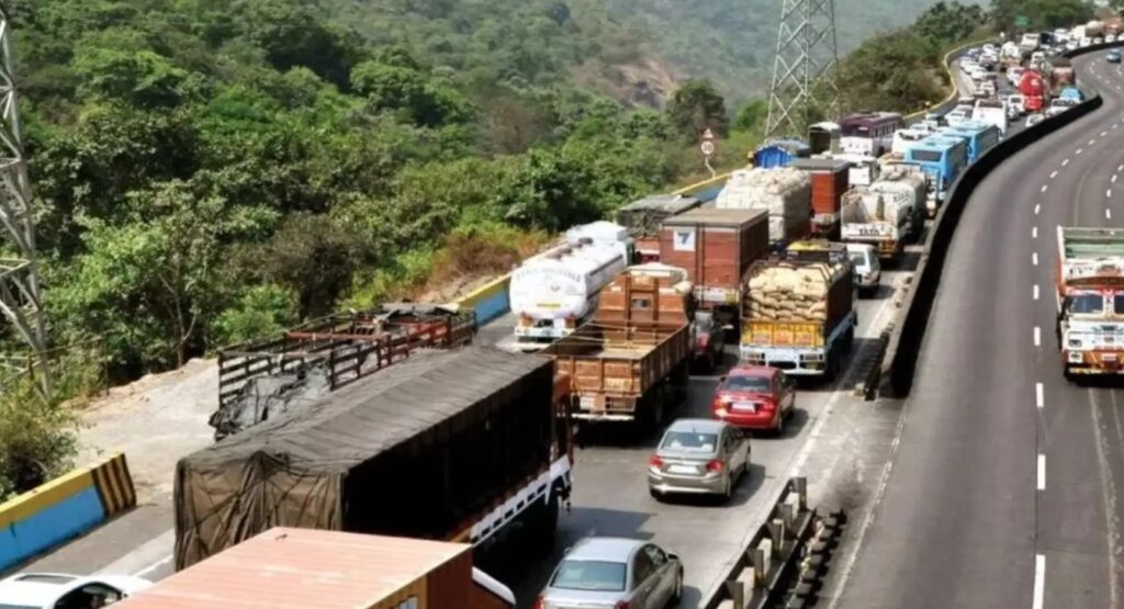 Lonavala Traffic Update: Heading to Lonavala for New Year? Check Open and Closed Roads Before You Travel