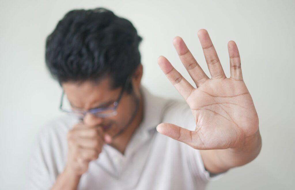 Persistent Chest Phlegm in Winter? This Simple Leaf Remedy May Help Clear Congestion