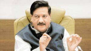 Major Political Development Likely on December 19, Claims Prithviraj Chavan; Hints at Possible Change in Prime Minister