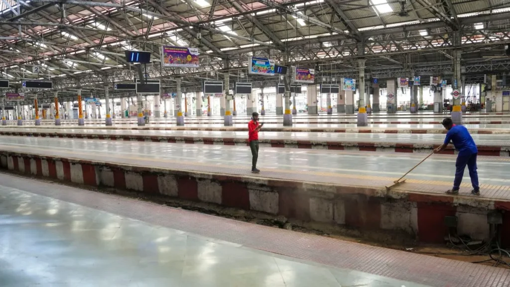 Mumbai to Get Fourth Western Railway Terminus: Jogeshwari Station to Begin Operations in June 2026