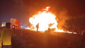 Karnataka Highway Horror: 10 Killed as Sleeper Bus Bursts Into Flames After Collision With Truck on NH-48