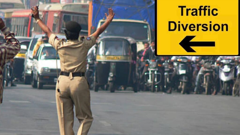 Pune Police Enforce Traffic Curbs, Diversions and No-Vehicle Zones for New Year’s Eve Celebrations