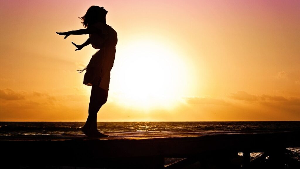How 'This Golden Hour' near Sunrise And Sunset Can Reset Your Mind And Shape Your Fortune