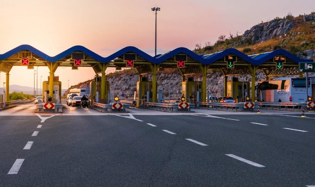 NHAI Toll New Update: Toll Charges Slashed by 70% During Highway Expansion, Big Relief for Vehicle Owners