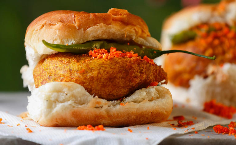 Vada Pav, Aloo Gobi And More Indian Dishes Make It To World’s Top 50 Potato List
