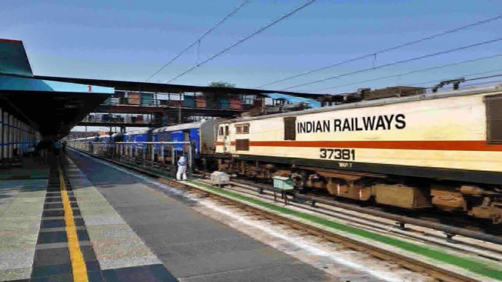 Indian Railways Calls Ticket Fare Formula A ‘Trade Secret’, Refuses Disclosure Under RTI
