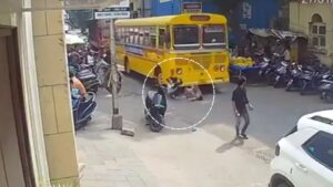 Mumbai Tragedy: Woman, 9-Month-Old Infant Killed After Being Run Over by School Bus in Khetwadi; Granddaughter Escapes Unhurt