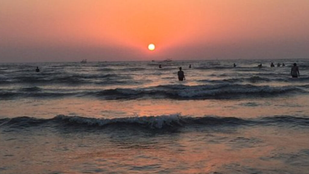 Mini Goa Near Mumbai–Pune: A Perfect Weekend Escape That Feels Like Goa Without the Long Journey