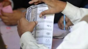 Pune Civic polls: Sena candidate swallows AB forms of his rival party nominee