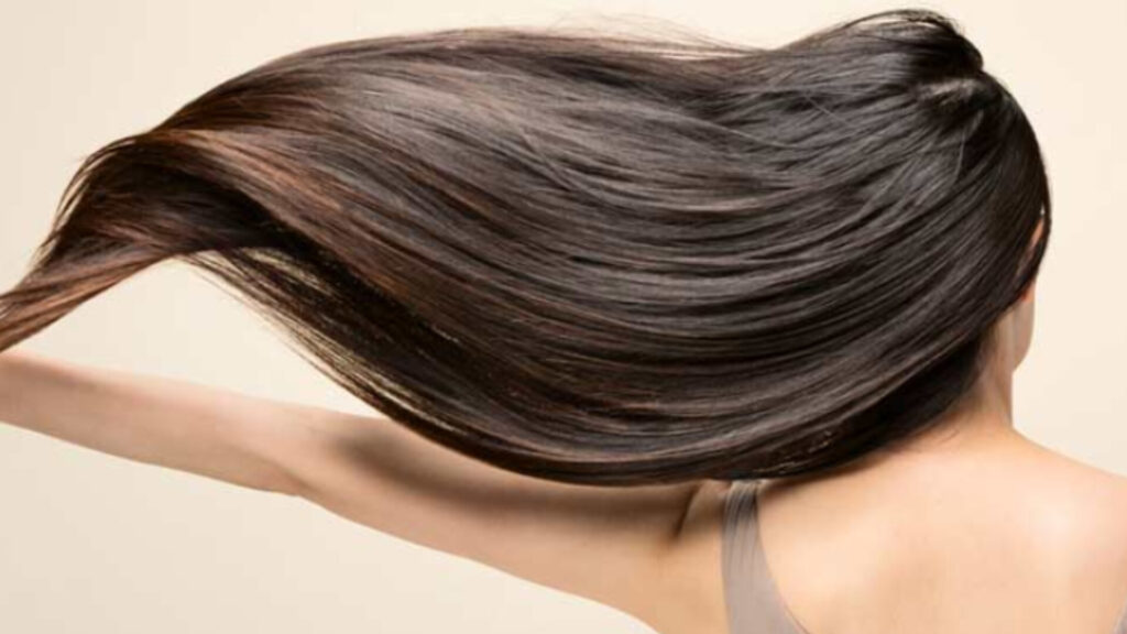 5 Everyday Superfoods That Support Thicker, Faster Hair Growth