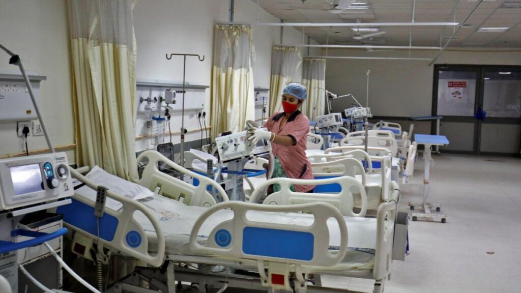 19 Students in Maharashtra Hospitalised After Suspected Iron Tablet Overdose
