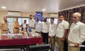 Action Sought Against Fake Auto-Rickshaw Operators Accused Of Looting Passengers At Pune Railway Station