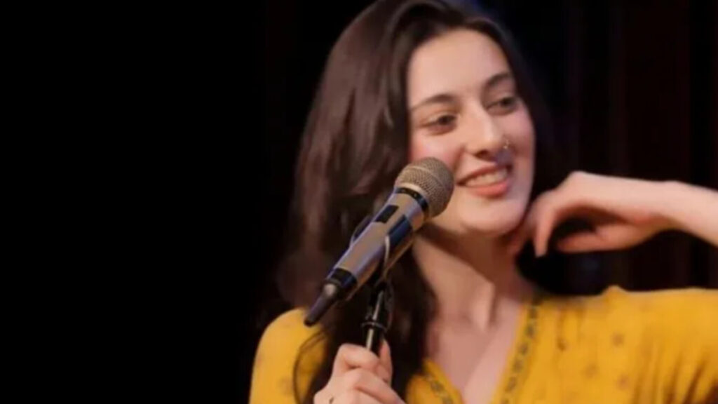 AI Shayari Sensation Fools Millions, Viral Video With 28 Million Views Turns Out to Be Copied