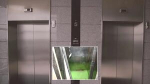 Lift Plunges From Fourth Floor In Byculla, Five Injured