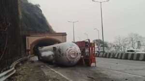 Mumbai-Pune Expressway Toll Refund: Rs5.2 Crore to Be Refunded to 1.2 Lakh Motorists After Gas Tanker Accident