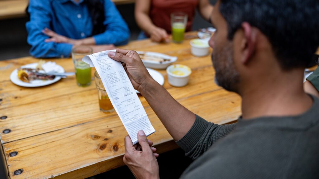 Mandatory Restaurant Service Charge Declared Illegal: What Diners Need To Know