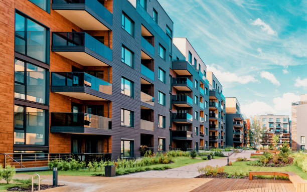 Live Like Kings, Stay Flexible: High Earners Prefer ₹60,000–₹1 Lakh Rent Over ₹3–5 Crore Home Purchases