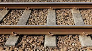 Why Do Railway Tracks Have Gaps Between Them, and How Much Space Is There?