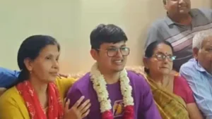 13 Hours of Self-Study and Zero Coaching: MBBS Graduate Anuj Agnihotri Secures AIR 1 in UPSC CSE 2025