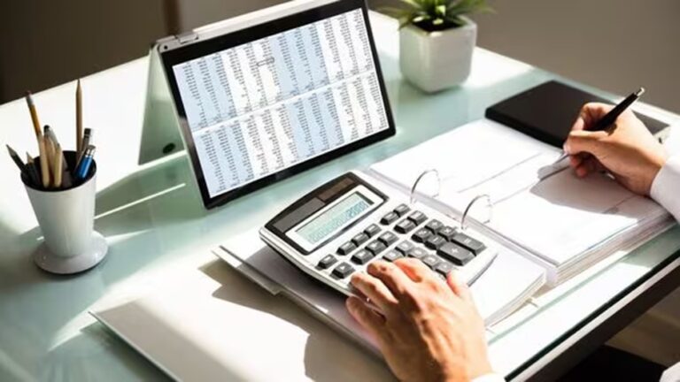 How to use EMI calculator for 2 lakh personal loan? - PUNE PULSE