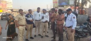 Kalepadal Traffic Police Book 35 Drunk Driving Cases During Holi Special Drive