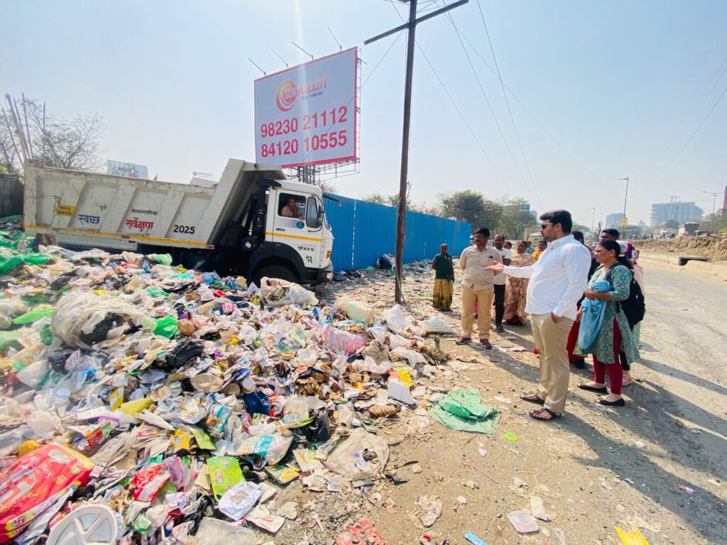 Pune: Garbage Crisis On Balewadi Service Road Prompts Urgent Action By PMC Officials