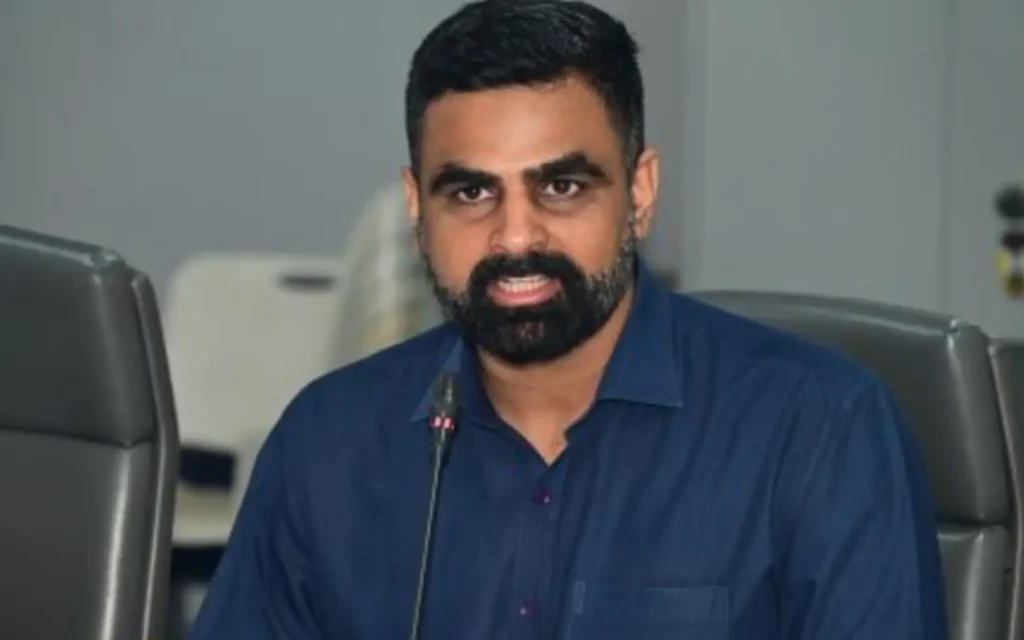 Pune Collector Directs Strict Management Of Available Water Stock To Prevent Drinking Water Shortage