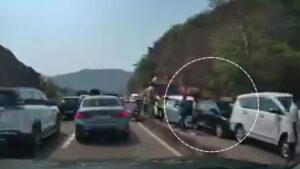 Trailer Rams Into Vehicles In Multi-Car Pile-Up On Mumbai-Pune Expressway Near Khandala