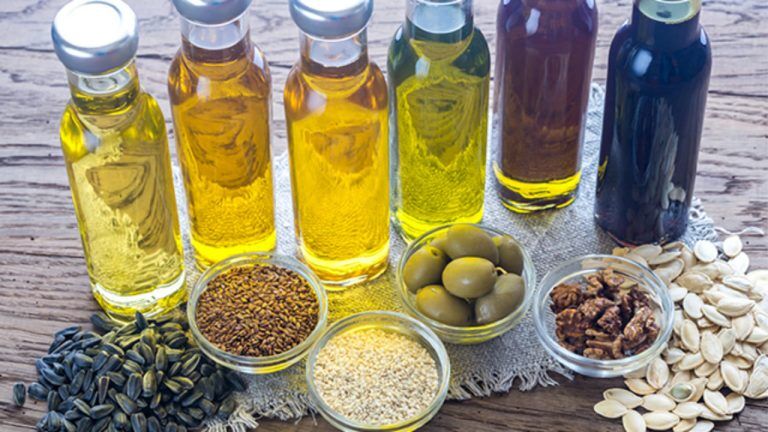 Middle East Turmoil Pushes Up Edible Oil and Imported Dates Prices in Pune