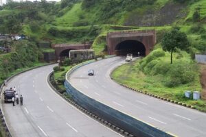 Mumbai–Pune Expressway Closure: What Commuters Need to Know Before Travelling