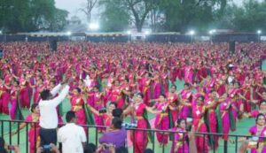 World Record Achieved: 2,432 Women and Girls Perform Lavani Together in Chandrapur