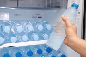 Health Tips: Avoid Drinking Chilled Water Immediately After Coming Indoors From Heat; Here’s Why