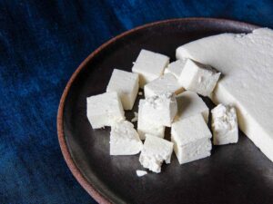 From May 1, Maharashtra Food Outlets Must Clearly Disclose Use of Cheese Analogue in Place of Paneer