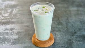 Cool Buttermilk: Health Benefits and When You Should Avoid Drinking It