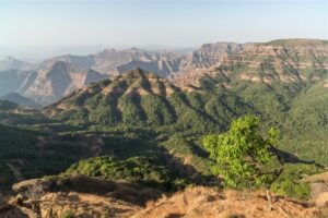 5 Refreshing Hill Escapes Near Mumbai for a Relaxing Good Friday Weekend