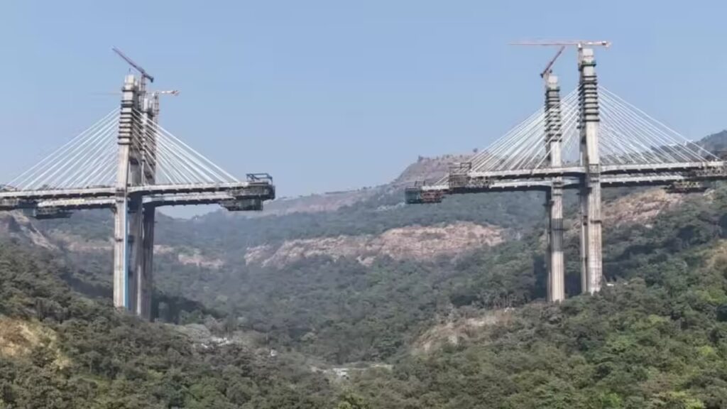 Mumbai-Pune Expressway Missing Link Opening May Be Delayed Amid West Asia Conflict