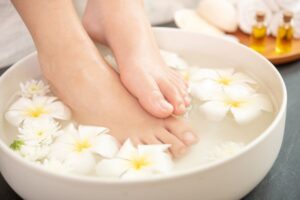Pedicure at Home: Get Soft, Tan-Free Feet Overnight Using Just 5 Ingredients