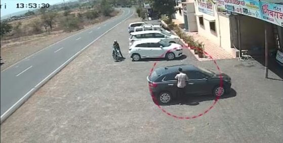 Watch: Thief Smashes Car Window In Broad Daylight, Steals ₹1 Lakh In Pune’s Pabal