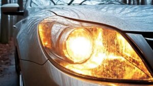 Why Car Indicators Make ‘Tick-Tick’ Sound While Turning — Hidden Reason Explained