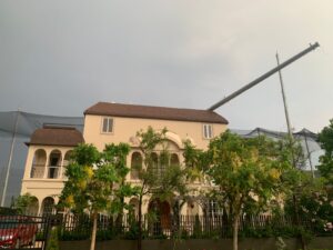 Pune: Storm Brings Down iGolf's 100 Feet Net Pole Damaging Bunglow In Chandkhed, Residents Seek Action From Police