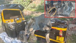 Pune: Boundary Wall Collapse In Mangalwar Peth Damages Two Rickshaws, No Injuries Reported