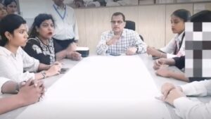 Mumbai College Student's Social Media Post on Use of Marathi For Auto-Rickshaw Drivers Sparks Controversy; MNVS Members Step In